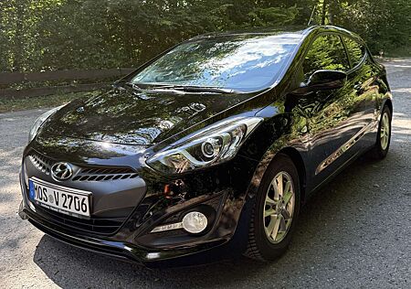 Hyundai i30 Coupe 1.6 Coupe Automatik Design