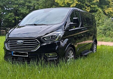Ford Tourneo Custom 310 L1H1 VA Autm. Titanium X, neuer Motor