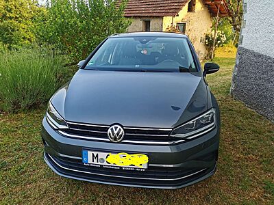 Volkswagen Golf Sportsvan 1.5 TSI ACT DSG*ACC*Kamera*AHK*StandHzg*IQ-Drive