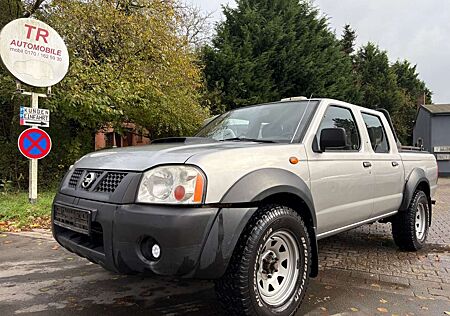 Nissan Navara NP300 Pick-up King Cab 4X4