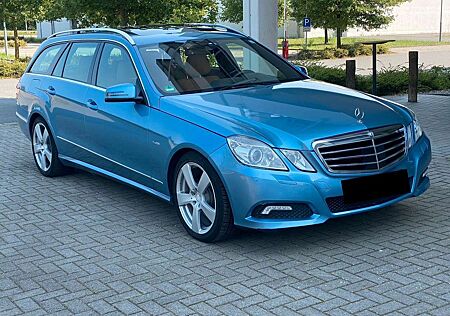 Mercedes-Benz E 250 E -Klasse T-Modell CDI BlueEfficienc