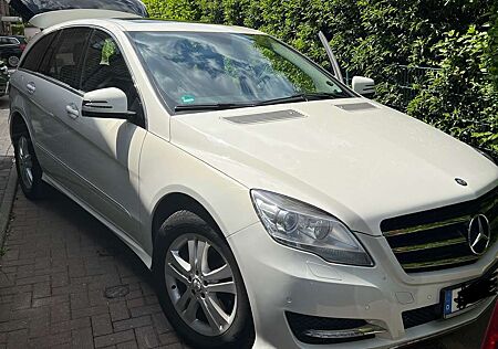 Mercedes-Benz R 300 CDI DPF BlueEFFICIENCY 7G-TRONIC