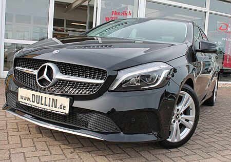 Mercedes-Benz A 180 Urban " Black Edition! " Rückfahrkamera