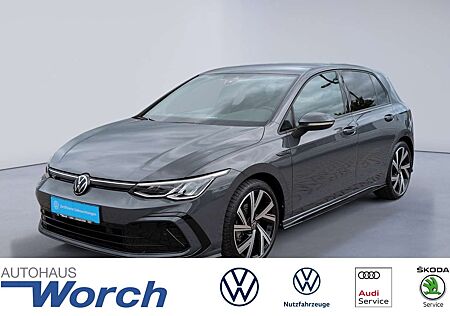 Volkswagen Golf VIII 1.5 TSI DSG R-Line KAMERA+NAVI+GRA+APP
