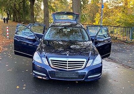 Mercedes-Benz E 250 CDI BlueEfficiency Top ende jähr Angebot