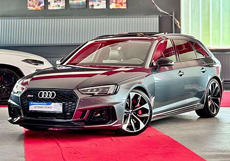 Audi RS4 Pano ACC HeadUp Raute B&O Sportabgas Matrix