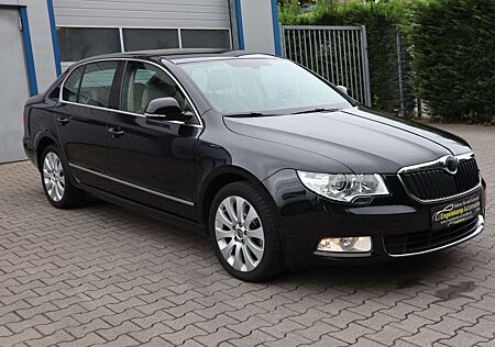 Skoda Superb 1.8 TSI Elegance/DSG/SHZ/PDC/SCHECKH./2HD
