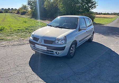 Renault Clio Privilege