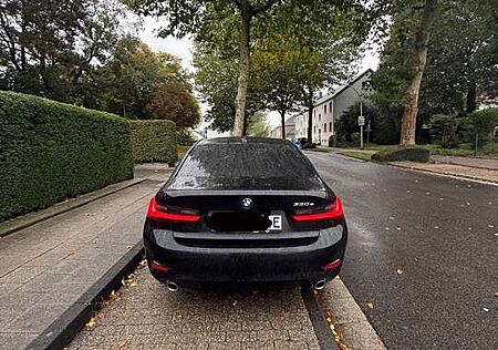BMW 330e 330 Aut.Advantage