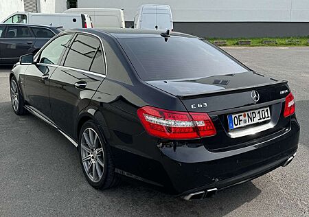 Mercedes-Benz E 63 AMG 7G-Tronic Avantgarde, V-Max