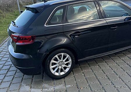 Audi A3 2.0 TDI Limousine (clean diesel) S tronic line Spo