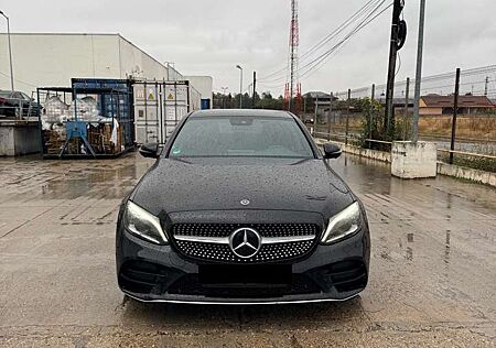 Mercedes-Benz C 300 e 9G-TRONIC AMG Line