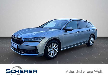 Skoda Superb Combi 1,5 TSI DSG Selection NAVI/LED/RFK/