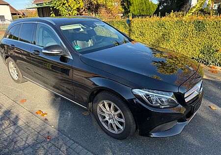 Mercedes-Benz C 220 (BlueTEC) d T 7G-TRONIC Avantgarde
