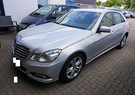 Mercedes-Benz E 220 CDI BlueEFFICIENCY AVANTGARDE