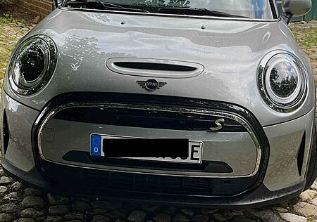 Mini Cooper SE +Cooper+SE+Essential+Trim