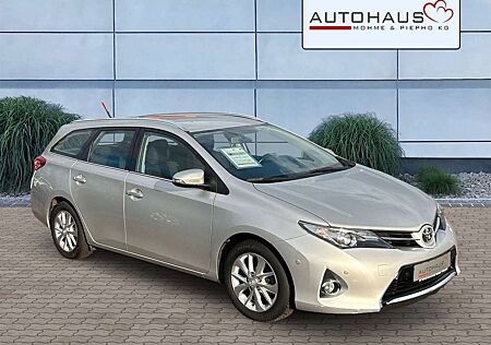 Toyota Auris Touring Sports Life+ Bluetooth, R-Kamera