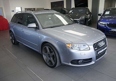 Audi A4 QUATTRO+2XS Line+NAVI+SITZHEIZUNG+PDC