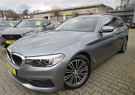 BMW 520 dA xDrive touring Sport Line *PANO *AHK *LED