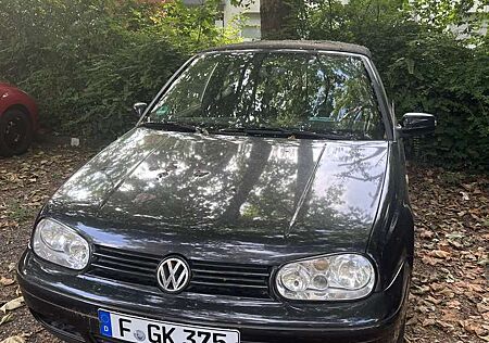 VW Golf Cabriolet Volkswagen Cabrio 1.9 TDI Colour Concept