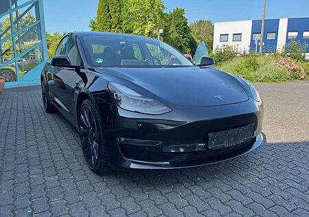 Tesla Model 3 Performance