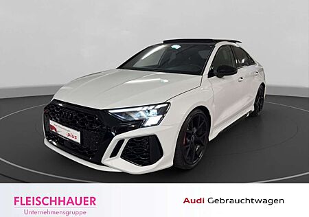 Audi RS3 2.5 TFSI qu. Matrix+Navi+Pano+B&O+Kamera+App-conne