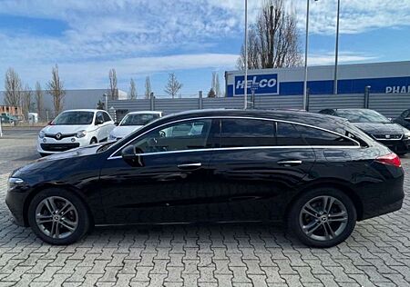 Mercedes-Benz CLA 200 Shooting Brake Panorama*Navi*Kamera*LED