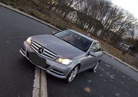 Mercedes-Benz C 200 CDI DPF Automatik BlueEFFICIENCY Avantgarde