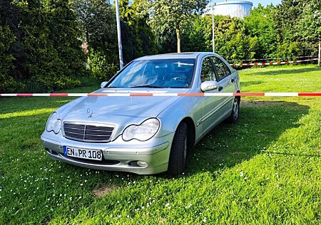 Mercedes-Benz C 180 Avantgarde