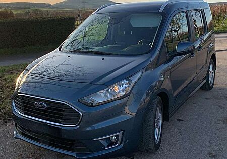 Ford Tourneo Connect Grand 1.5 Titanium