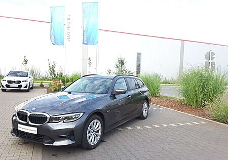 BMW 320 eA Tou,Hybrid,Advantage,Navi,Alu,LED,DAB,PDC