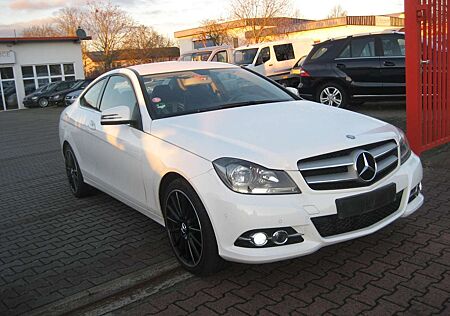 Mercedes-Benz C 180 Coupe (BlueEFFICIENCY)