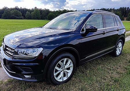 VW Tiguan Volkswagen 2.0 TDI SCR 4Motion (BlueMotion Techn.) DSG