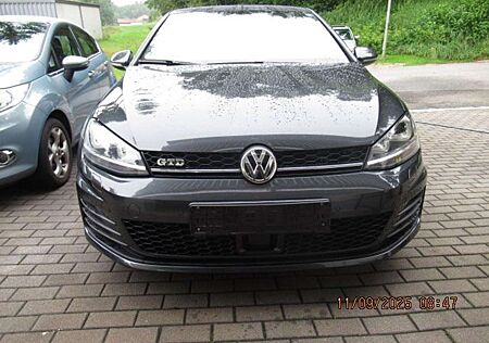 VW Golf Volkswagen GTD GTD /Modell 2016 /Vollausstattung