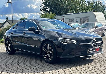 Mercedes-Benz CLA 250 SPORT / Sternhimmeldach/ Ambientebeleuchtung