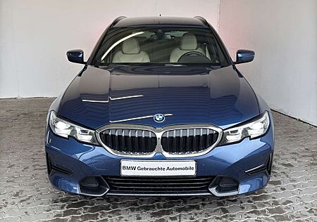 BMW 320 e Tour. Sport Line LiveCock.DriveAss.PDC.SHZ.