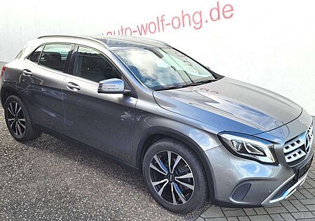 Mercedes-Benz GLA 180 Urban 7G-DCT, Navi, LED, PTS...