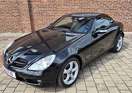 Mercedes-Benz SLK 200 Kompressor (171.442) SHZ/AIRSCARF/LEDER/XENON