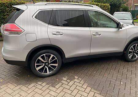 Nissan X-Trail Tekna 4x4