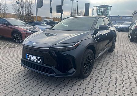 Toyota bZ4X FWD LED, 360°Kamera, Navi, AppleCarPlay, BT