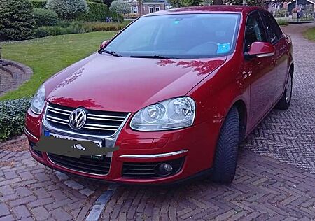VW Jetta Volkswagen 1.6 Automatik United