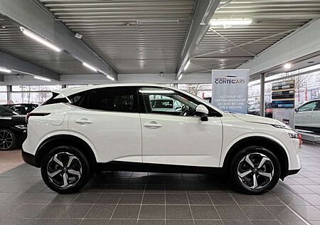 Nissan Qashqai 1.3 Connecta LED+KEYLESS+360°+ACC+VC uvm