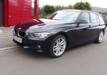 BMW 320d 320 Touring xDrive,HUD,AHK