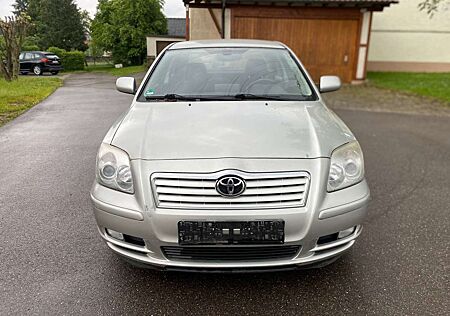 Toyota Avensis 2.0 Executive Lim.*Klima*Navi*TÜV/AU NEU