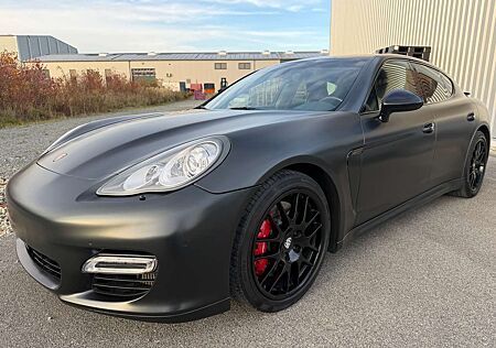 Porsche Panamera Turbo *AHK*NAVI*XENON*KAMERA*SPORTAUSPUFF*TOP*