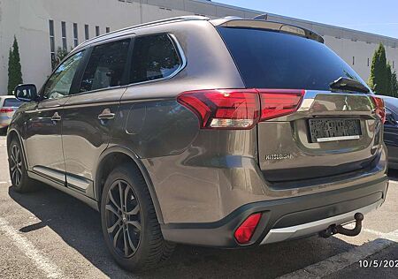 Mitsubishi Outlander 2.2 DI-D 4WD Aut. Klassik Kollektion+
