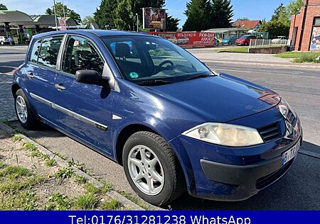 Renault Megane Authentique 1.4 16V !! Kein Tüv !! Klima