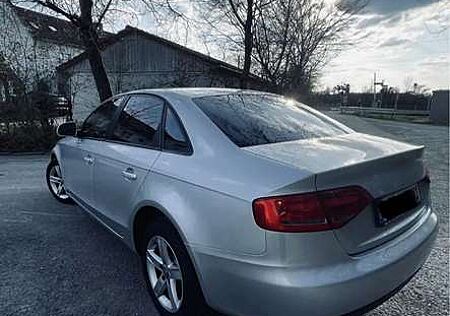 Audi A4 Attraction