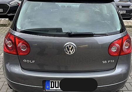 VW Golf Volkswagen 1.6 FSI