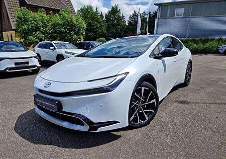 Toyota Prius Plug-In Hybrid Advanced Solar